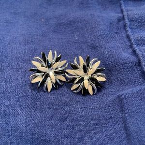 Vintage Coro clip on earrings 1940’s